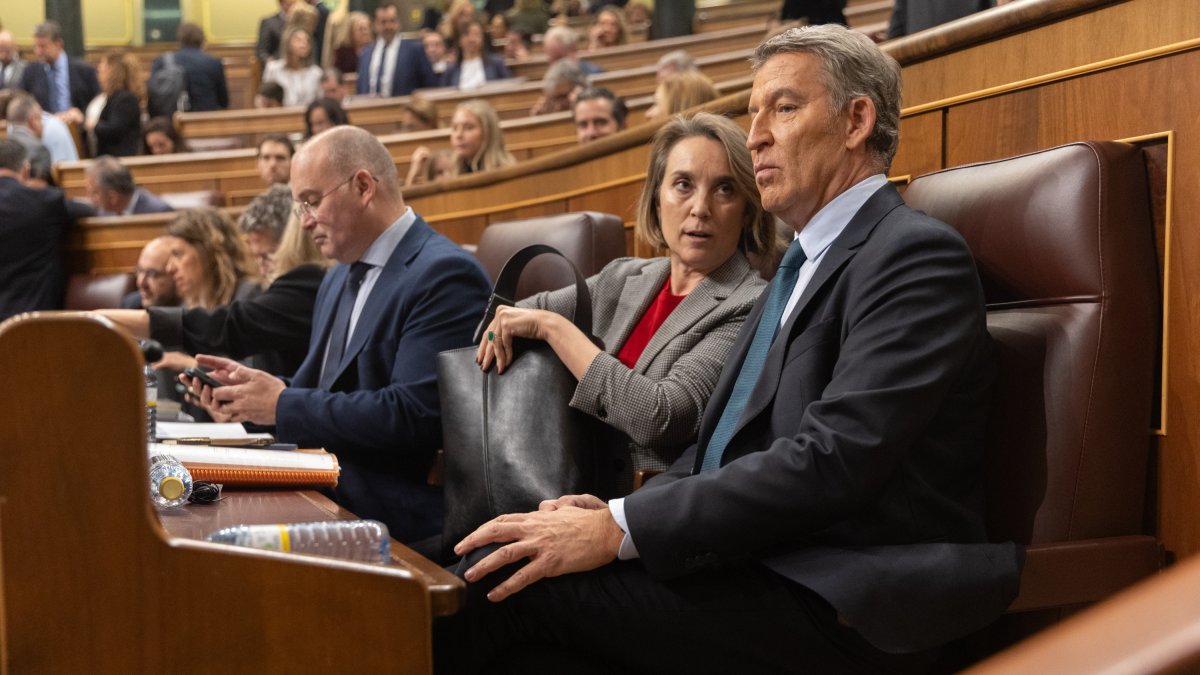 El PP no descarta activar una moción de censura... si la puede ganar