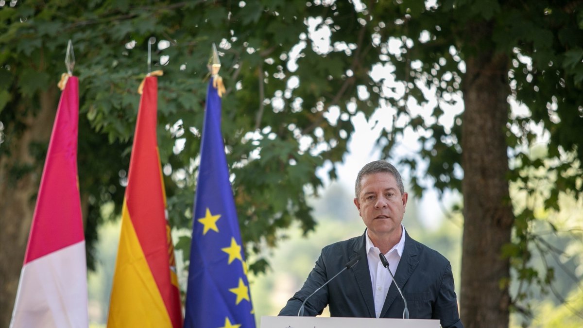 García-Page rechaza que Cataluña gestione sus fronteras y lo tilda de "racista"