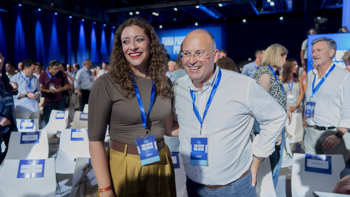 Ester Muñoz y Miguel Tellado, en el congreso del PP de este pasado fin de semana.