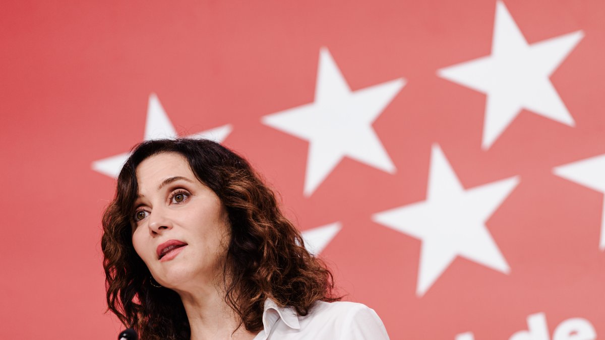 Ayuso prepara unos Presupuestos con nuevas rebajas fiscales y exige a Sánchez que cumpla con los suyos
