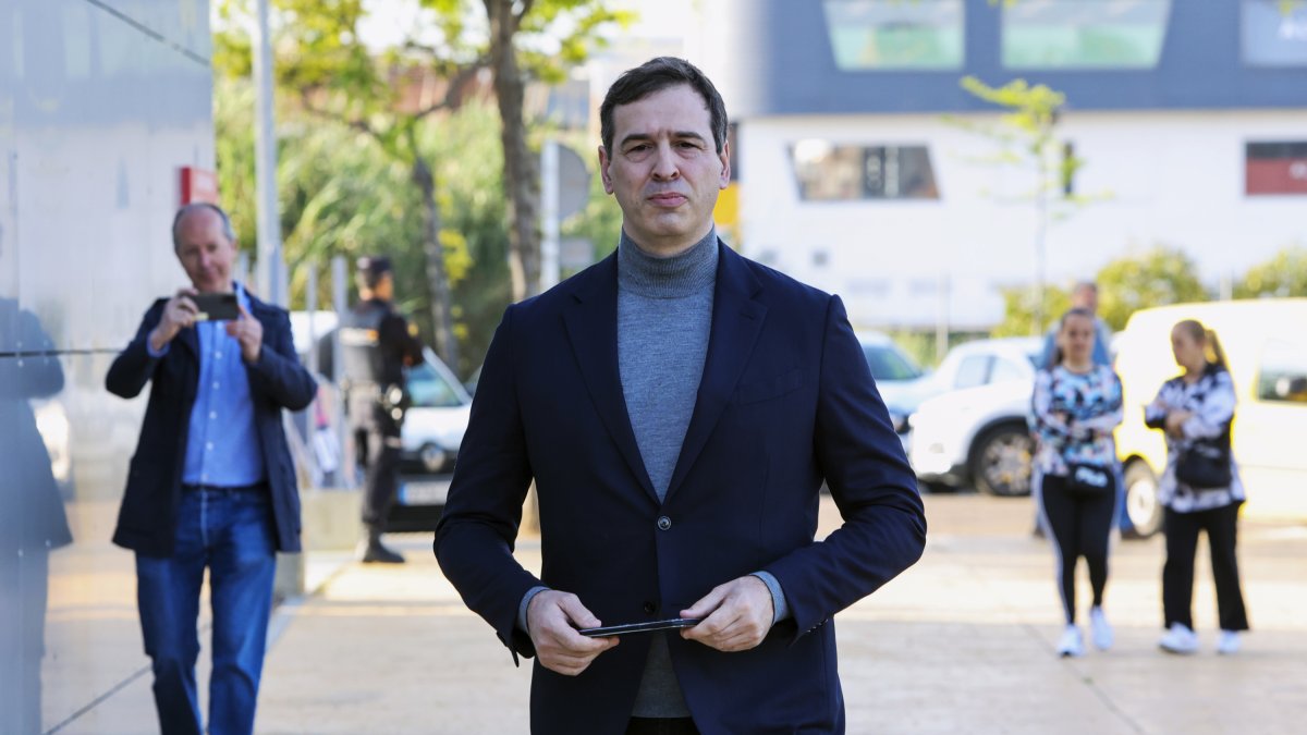 Sánchez empieza la semana con otro disgusto: el lunes conocerá noticias sobre su hermano