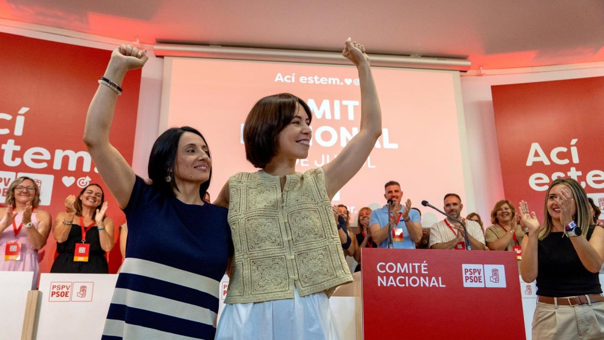 Diana Morant y Rebeca Torró en el Comite Nacional del PSPV