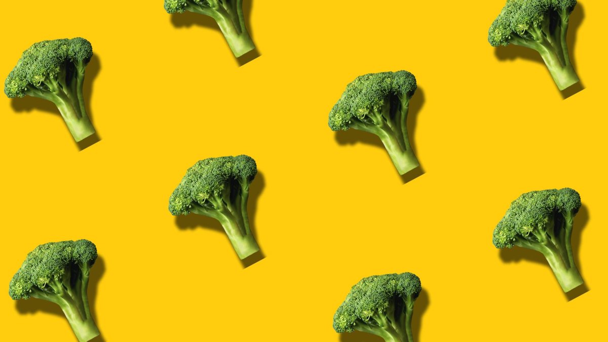 El brócoli es un aliado hormonal en la menopausia… siempre que sepas cómo cocinarlo y activarlo correctamente