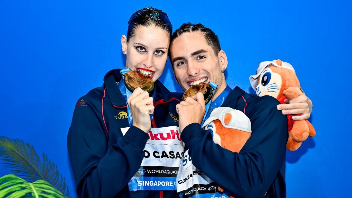 Iris Tió y Dennis González, con su histórico oro