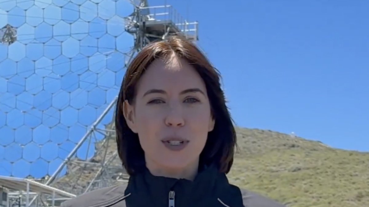Diana Morant en La Palma anunciando un telescopio de 400 millones