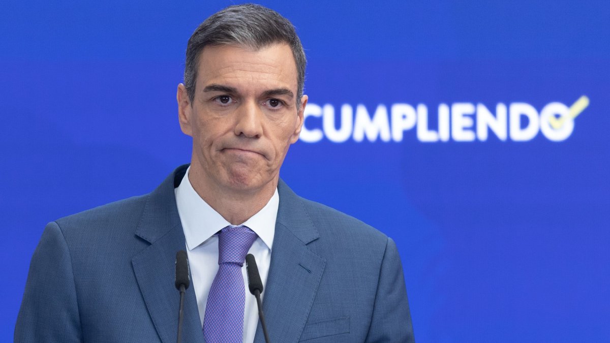 Sánchez llega tarde, otra vez