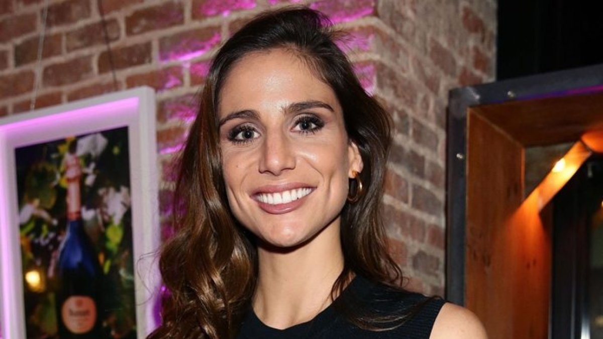 Lucía Villalón ha logrado ayudar a muchas familias con la misma enfermedad que su hijo.