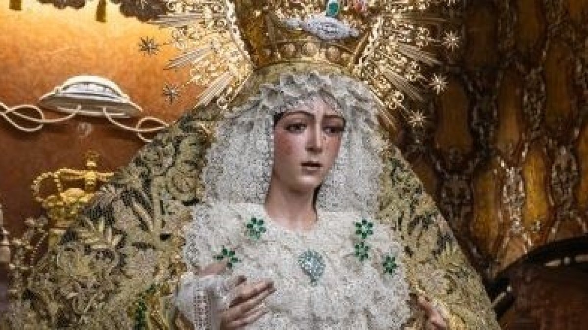 Indignación con TVE por la burla contra la Virgen de la Macarena: "Que los Del Río saquen otra canción"