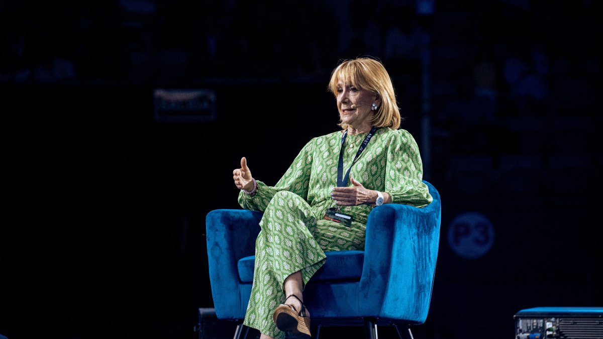 Saltan chispas: tenso encontronazo entre Pilar Rahola y Esperanza Aguirre en "Todo es mentira"