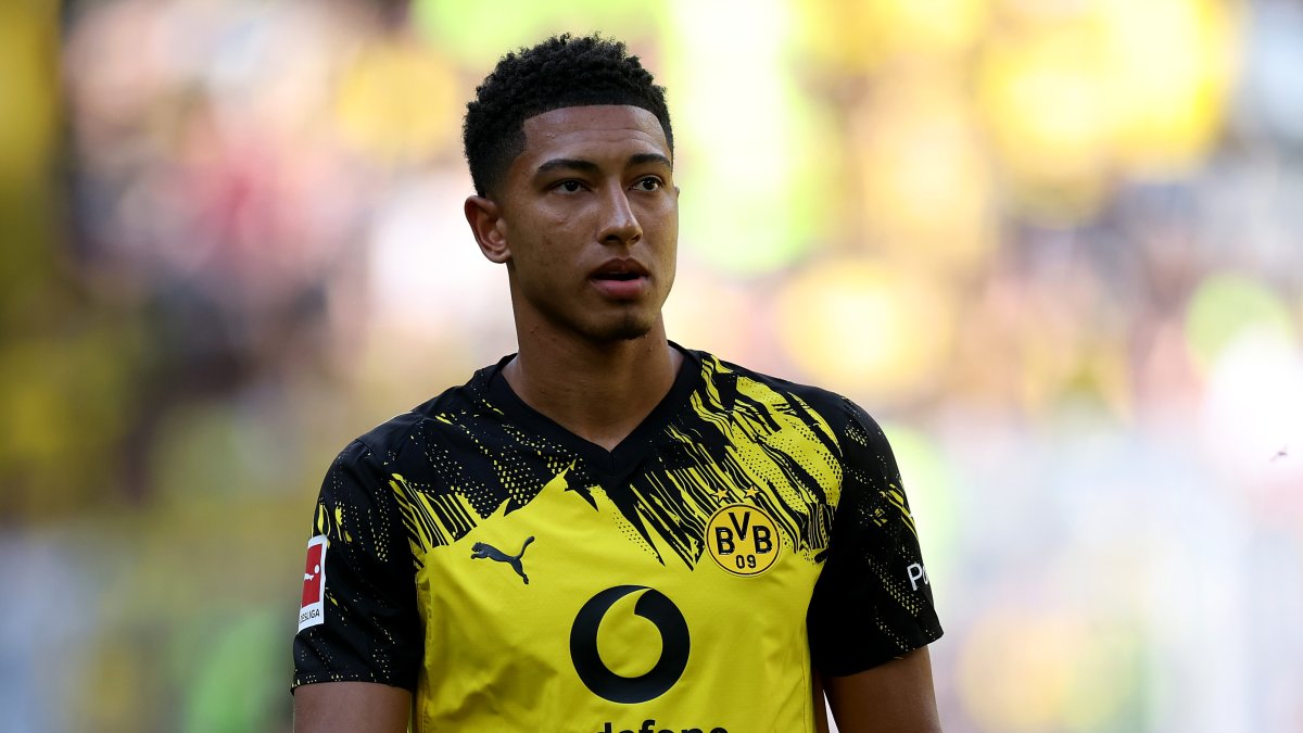 Jobe Bellingham fue sustituido en el medio tiempo