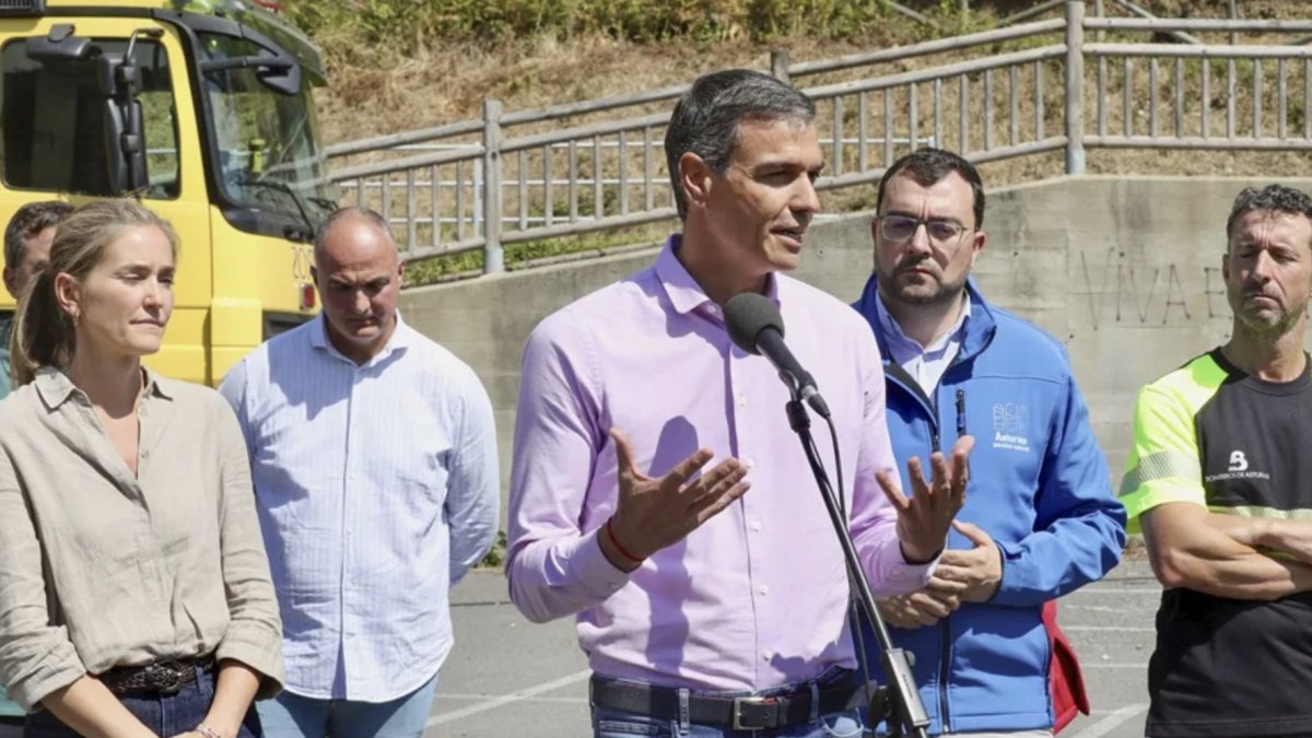 La emergencia climática de Sánchez: contaminó en sus vuelos a los incendios lo mismo que 60 familias en un año