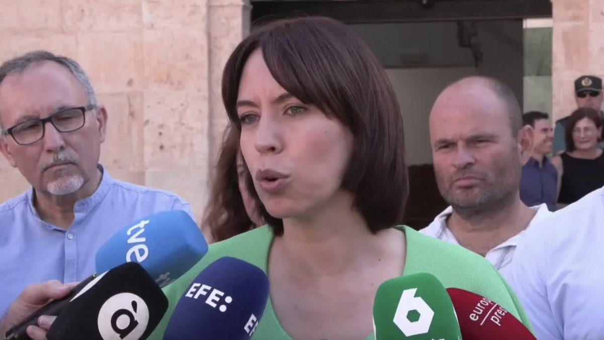 Diana Morant exige que Valencia reciba 570 menas "que son pocos" mientras calla de que Cataluña acoja cero