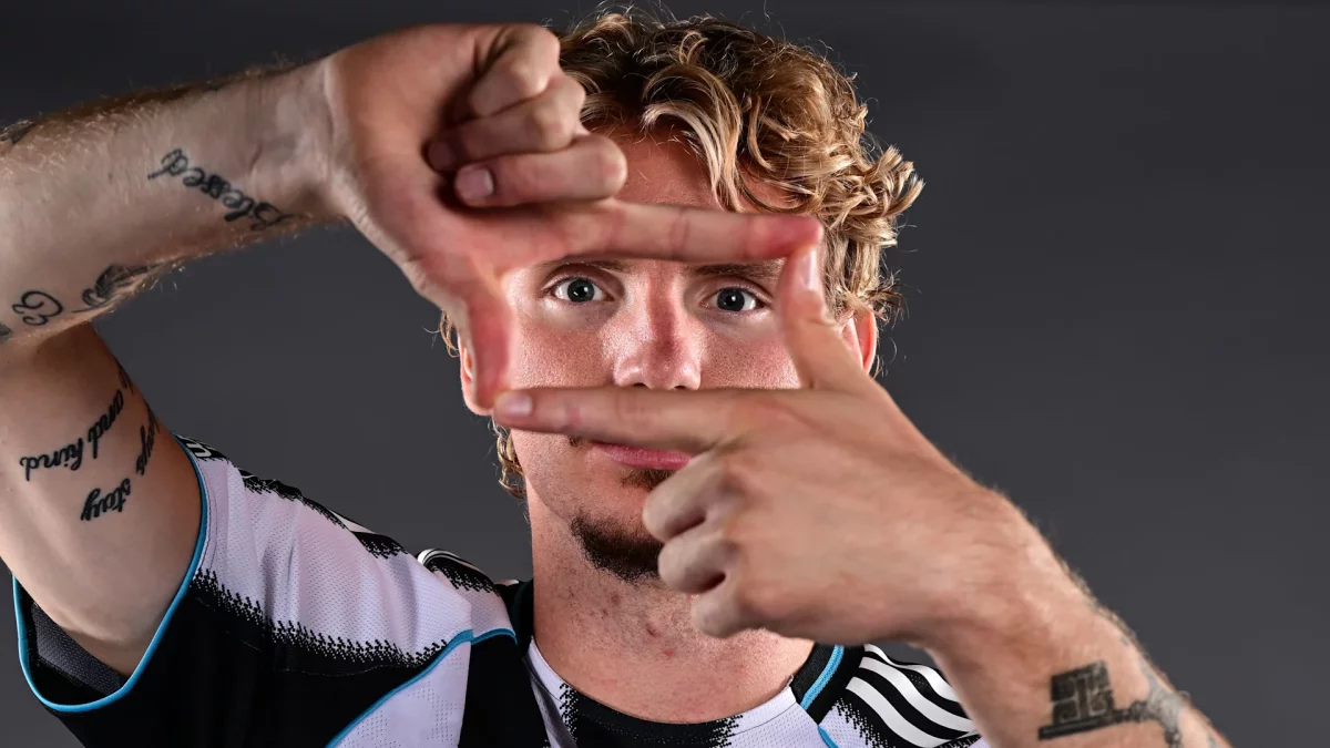 El Newcastle anuncia a su 'nuevo Isak'