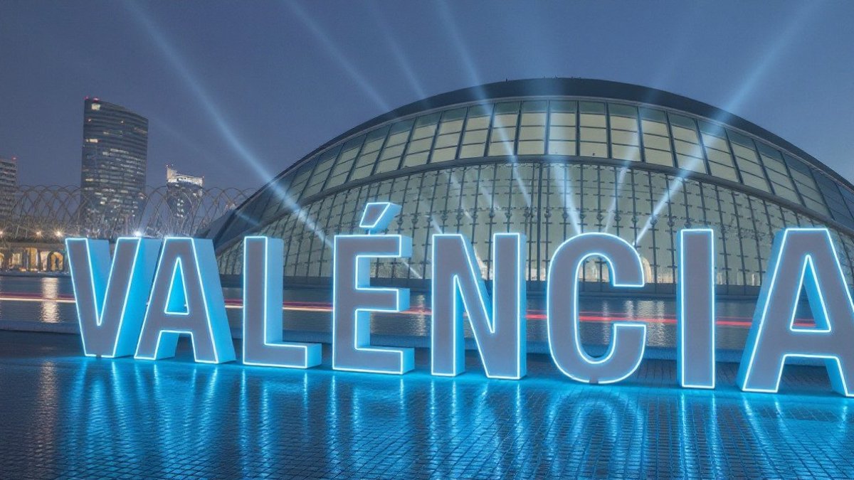 Cómo alegar a favor del topónimo Valencia/Valéncia frente al boicot de Compromís: escritores valencianistas crean una web