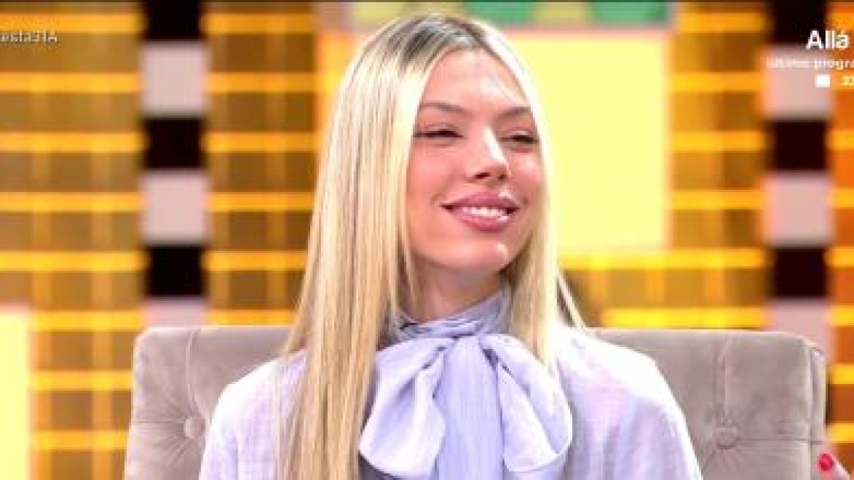 A Alejandra Rubio le picó 'De Viernes' y salta a defender a su madre
