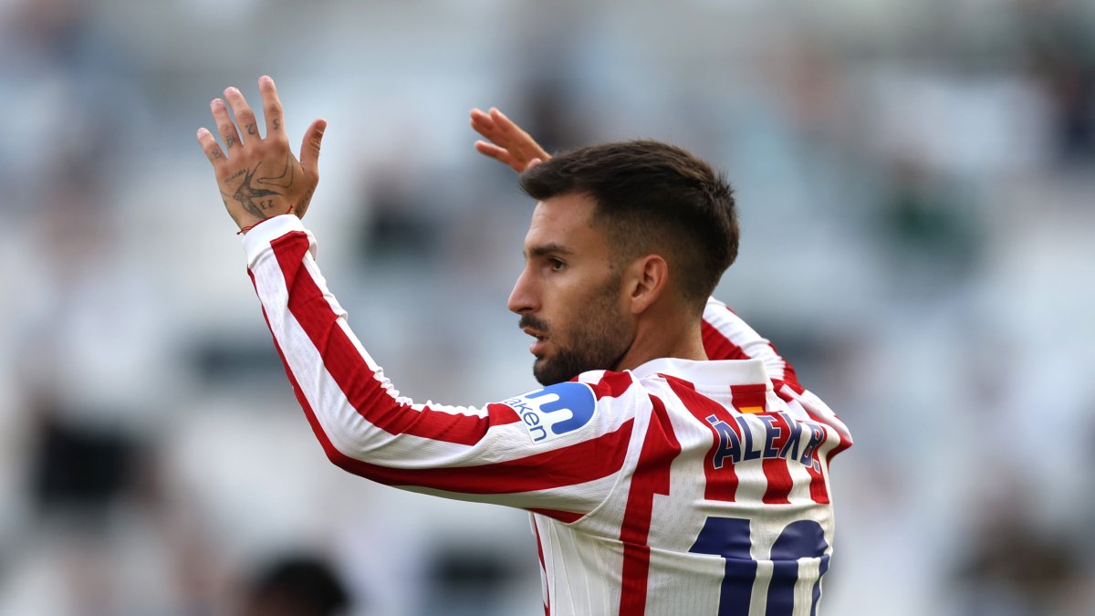 Siguen las malas noticias: Álex Baena operado de apendicitis