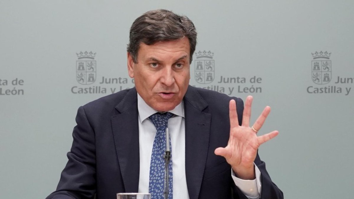 La quita de Sánchez se convierte en una bofetada a C&L: la 'solidaridad' sale a 523 euros por cabeza