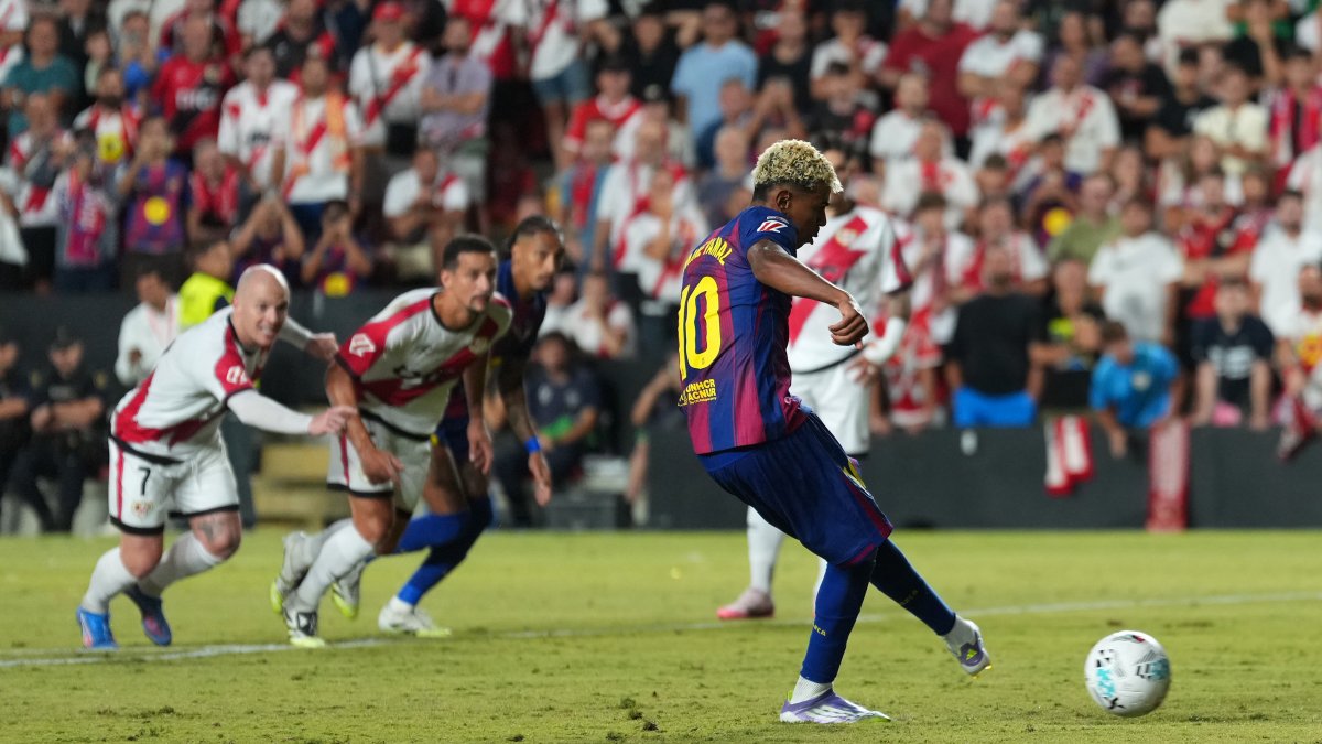 Acusaciones cruzadas entre LaLiga y Mediapro por el fallo del VAR en Vallecas