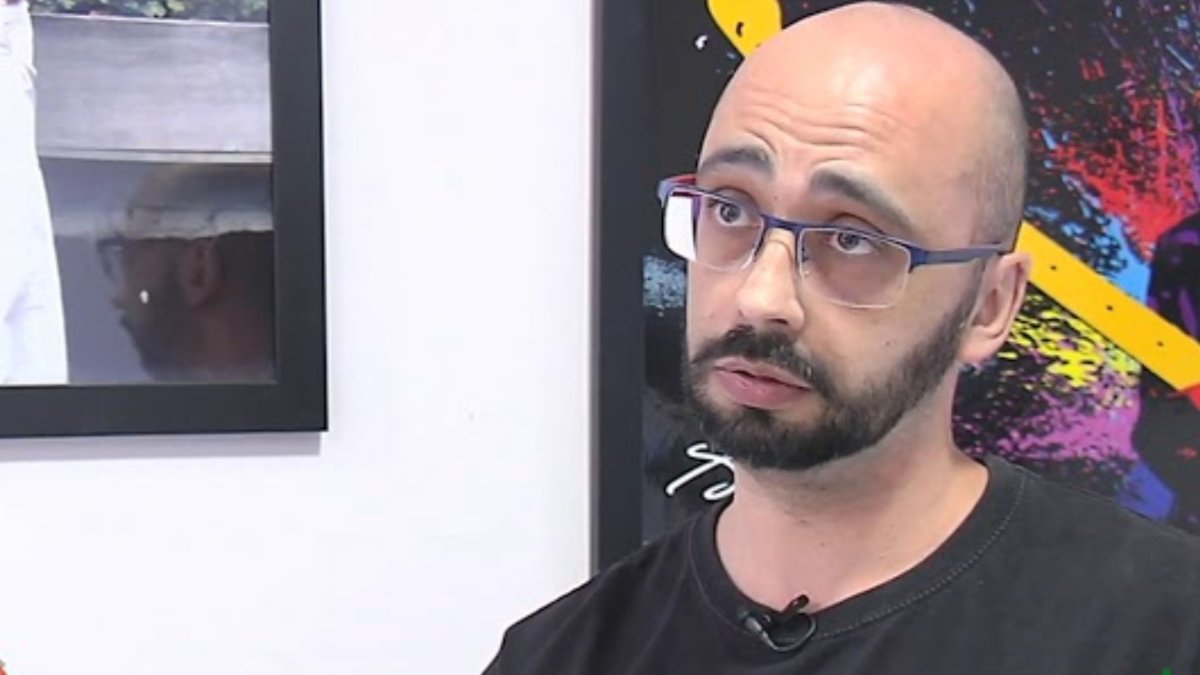 "Le tiró un biberón a la cabeza": procesado por presunta violencia de género el abogado de Silvia Intxaurrondo y ex de Podemos