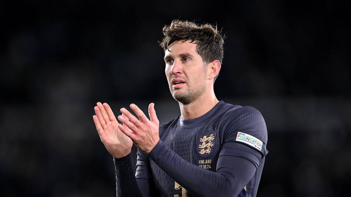 Stones abandona la selección inglesa por lesión