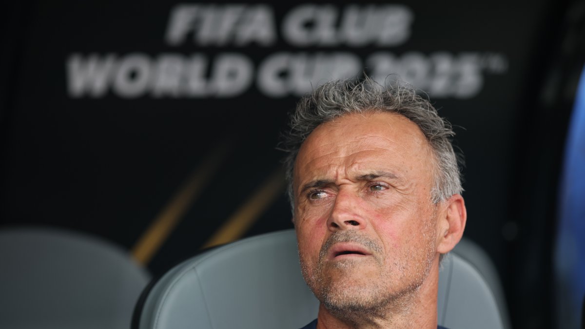 Luis Enrique, trasladado a urgencias por un accidente en bicicleta