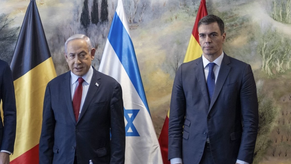 EN DIRECTO | Israel lanza un torpedo a Sánchez tras sus medidas pro Palestina: "es para tapar su corrupción"