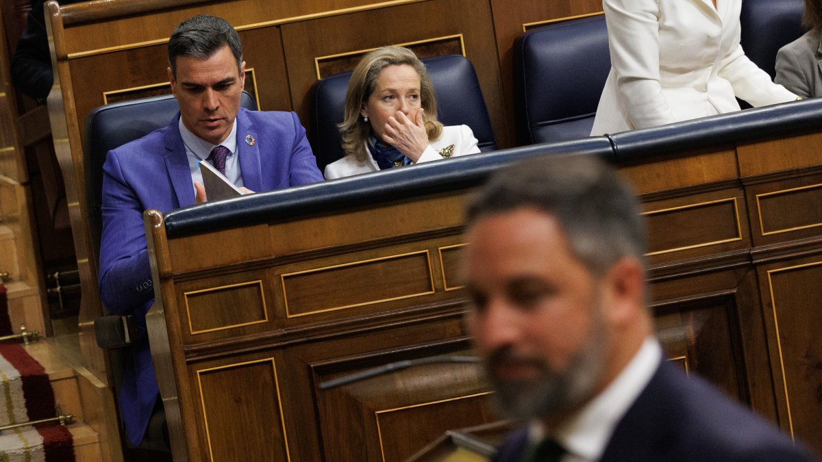 Vox se alinea con el PSOE para dar la espalda al campo español y votar también en contra de un sistema de financiación autonómica justo