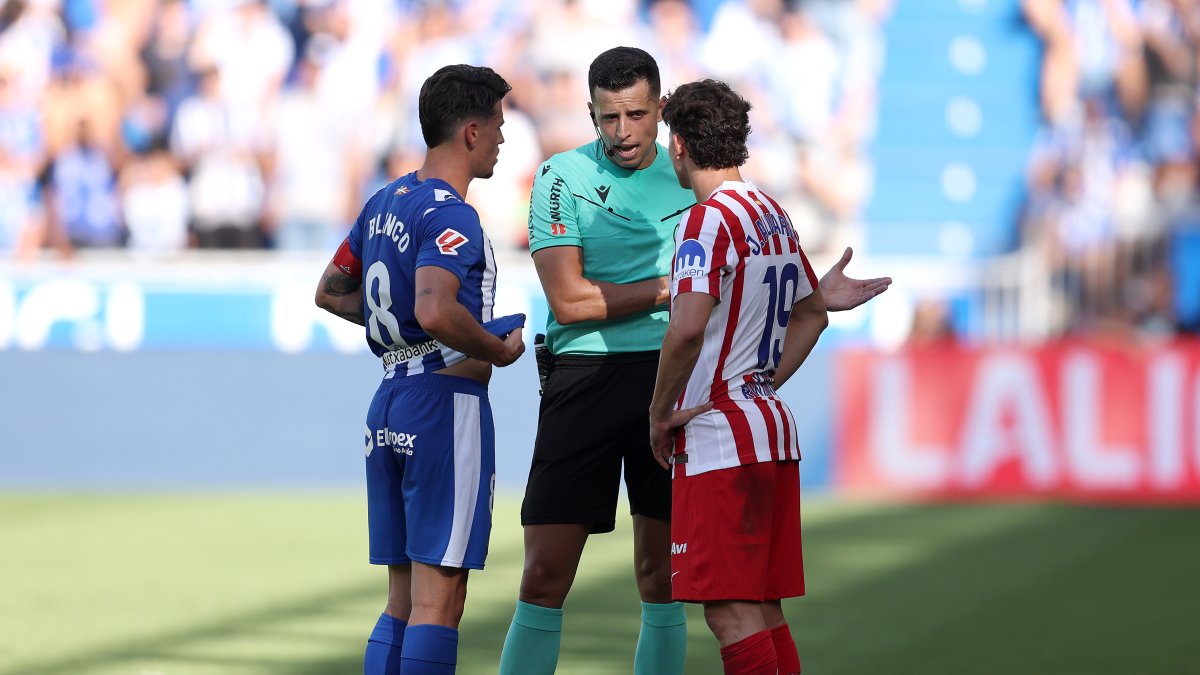 Los árbitros de LaLiga entonan el 'mea culpa'