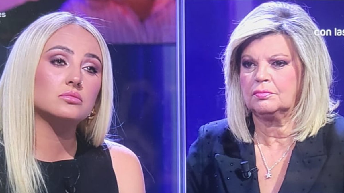 Rocío Flores destroza a Terelu Campos, la alabardera de Rocio Carrasco