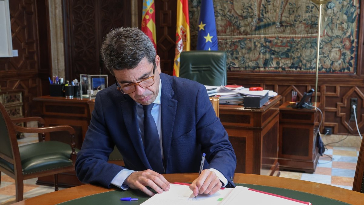El PSOE usa el aforamiento a su antojo: trampa para Mazón y blindaje para Gallardo