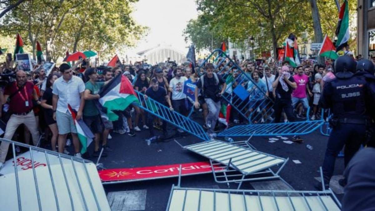 El PSOE desata su alma guerracivilista: ahora la violencia se justifica con Palestina