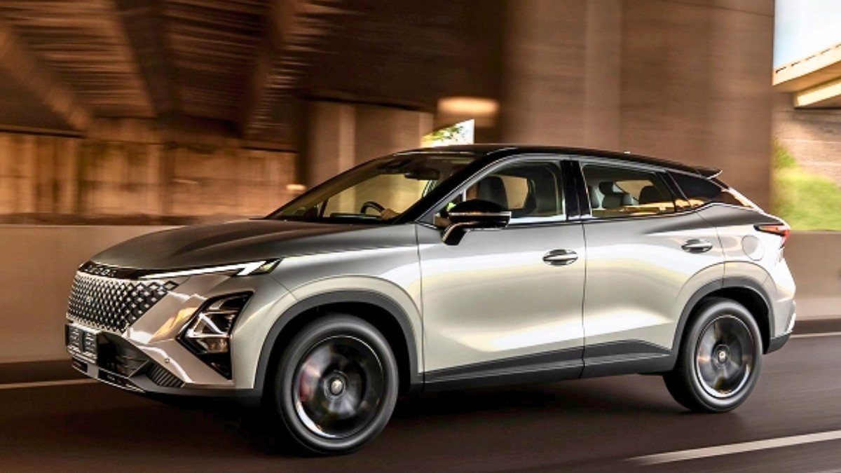 Omoda acelera su electrificación con la llegada de su primer híbrido