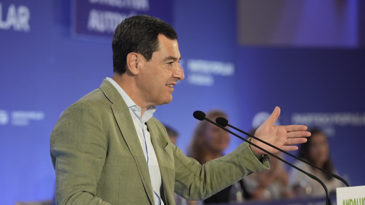 Moreno convoca el Congreso del PP-A y defiende su proyecto político por ser "más necesario que nunca"