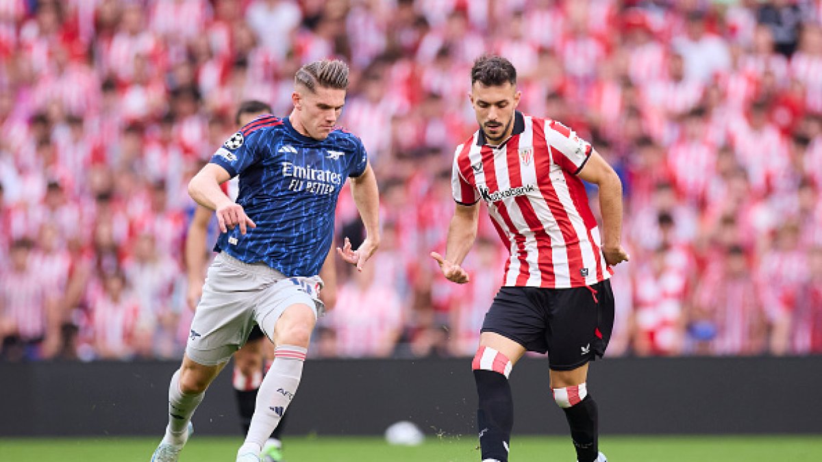 El Arsenal vence al Athletic en San Mamés e inicia con buen pie