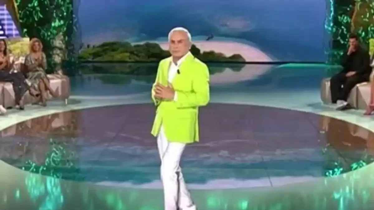 Jorge Javier Vázquez saca el "lío de la infanta" a relucir y Telecinco se frota las manos