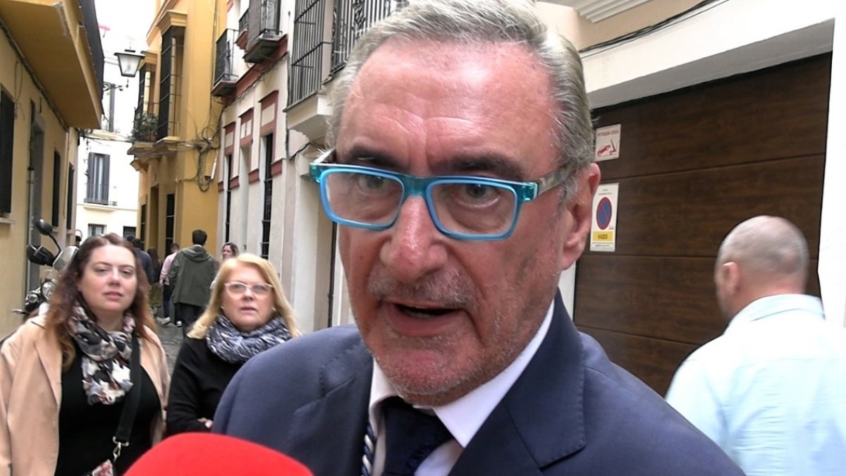 Carlos Herrera reabre la guerra con Irene Montero: "conocida tarada de la banda de la tarta"