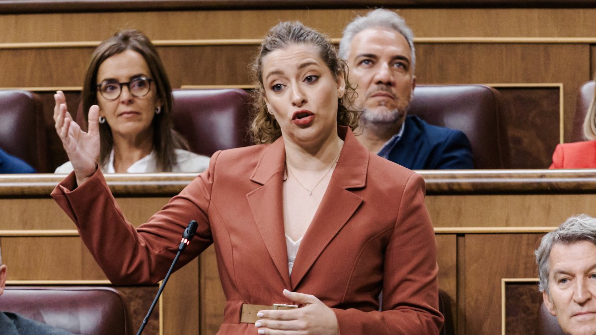 Ester Muñoz estalla ante la ministra de Igualdad tras las pulseras fake: "encima le parecen poco 47 mujeres afectadas"