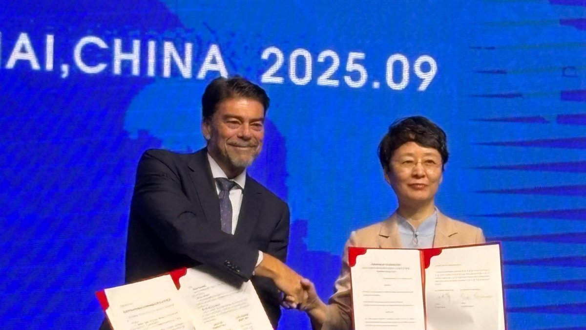 Alicante y la ciudad china de Weihai sellan un acuerdo de colaboración en comercio, cultura, turismo y deporte
REMITIDA / HANDOUT por AYUNTAMIENTO DE ALICANTE
Fotografía remitida a medios de comunicación exclusivamente para ilustrar la noticia a la que hace referencia la imagen, y citando la procedencia de la imagen en la firma
23/9/2025
