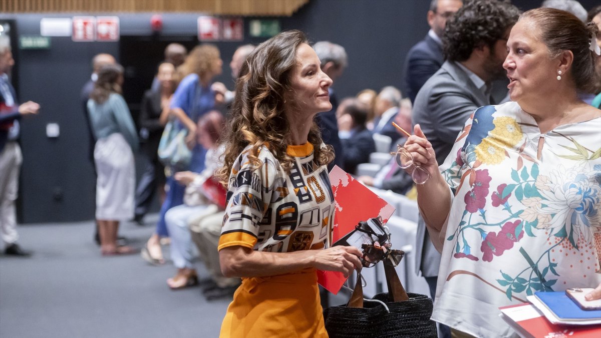 La hermana de Doña Letizia, Telma Ortiz, preocupa en Zarzuela por dos cambios radicales en su vida