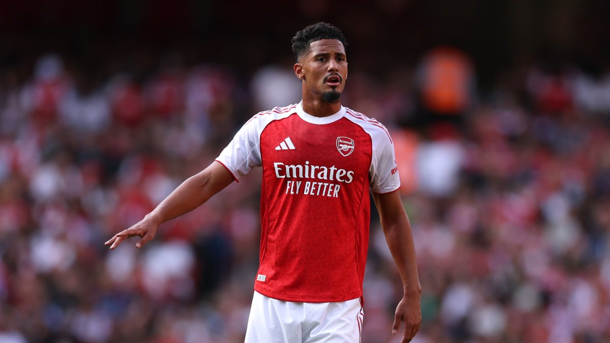 Se le escapa un fichaje al Real Madrid: Saliba renueva con el Arsenal