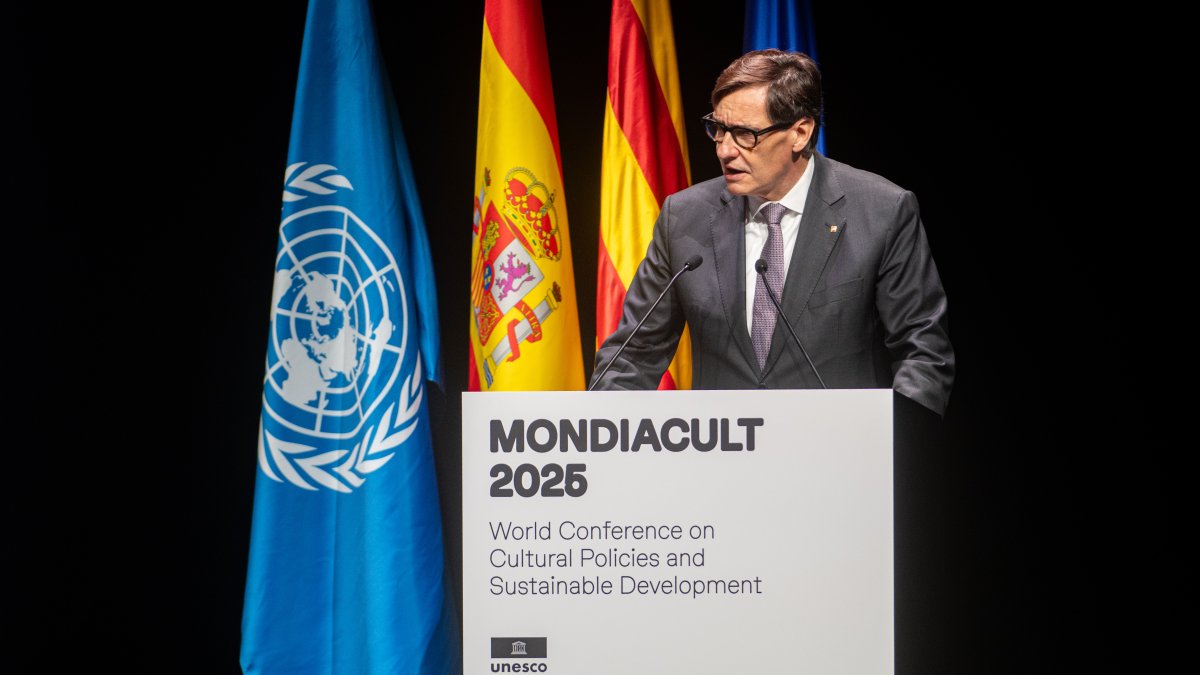Salvador Illa, desaparecido en la alerta roja de Cataluña: no va al Cecopi, domingo libre y no suspende agenda