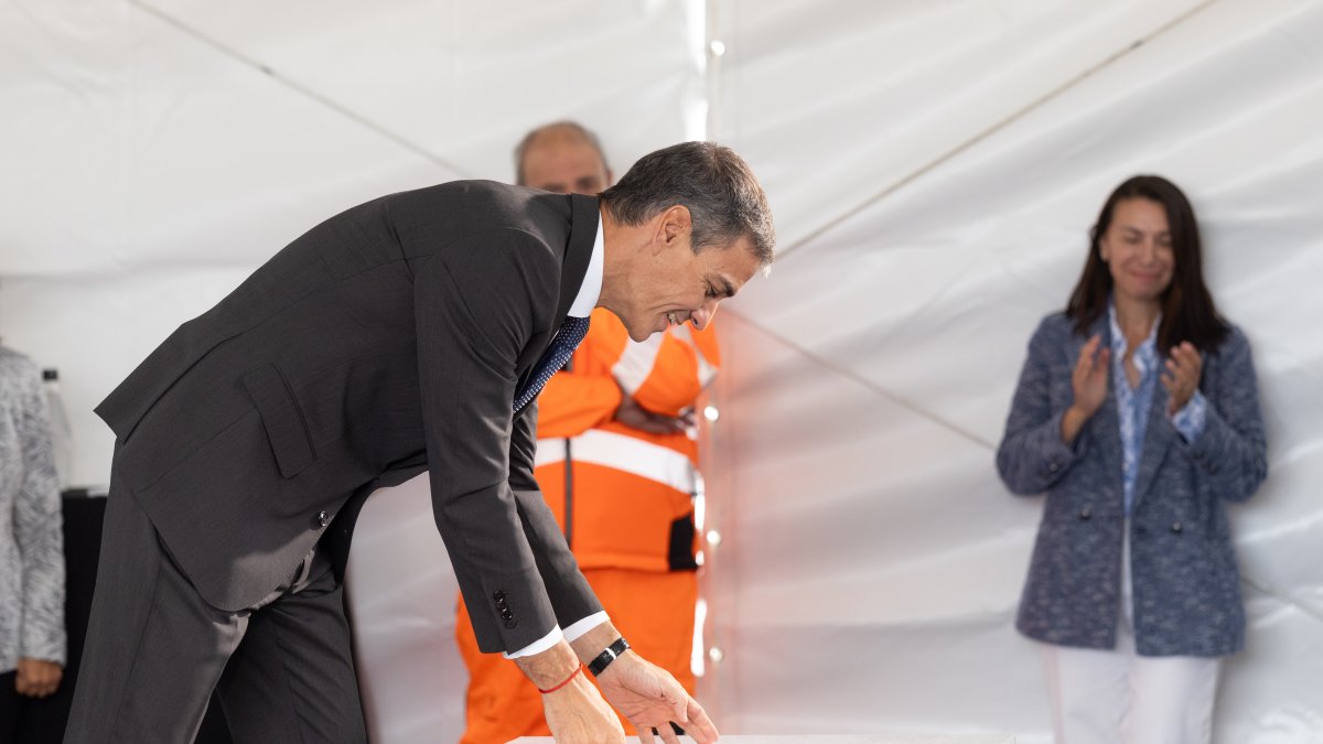 La estrategia del PSOE para que Sánchez siga en 2027: hinchar a Vox y absorber a toda la izquierda radical