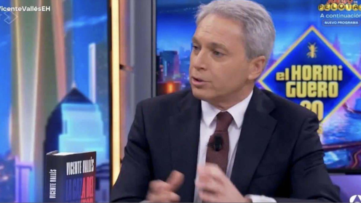 Vicente Vallés sacude a Sánchez en El Hormiguero: "si el Parlamento sobra, sobra todo"
