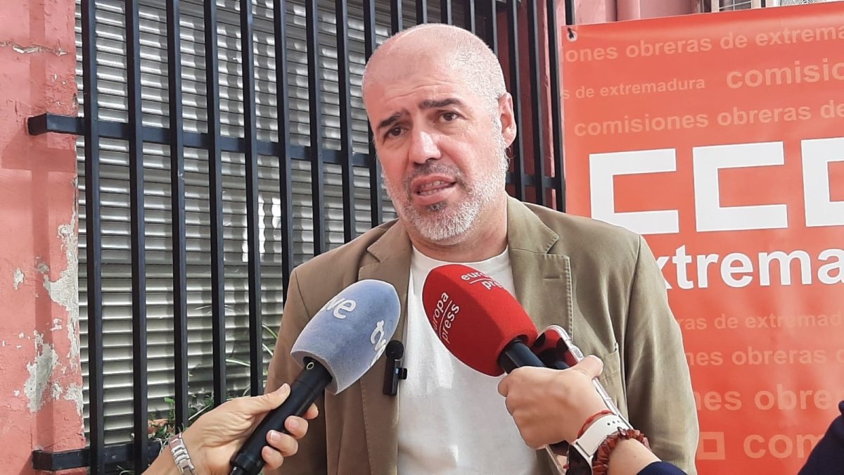 Esperpento de CCOO: llama a los trabajadores a la manifestación masiva ¡Por la flotilla!
