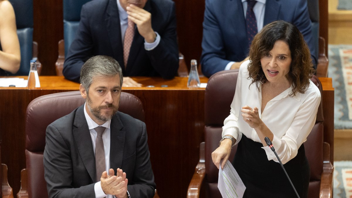 El rejonazo letal de Ayuso a la flotilla de Ada y Greta: "asamblea de facultad flotante que no quiere la paz"