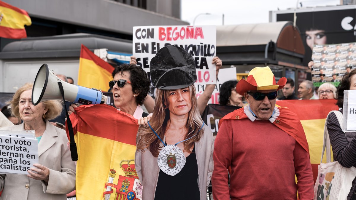 Begoña Gómez no escapa del veredicto del pueblo: Peinado la manda a juicio popular en el resto de delitos