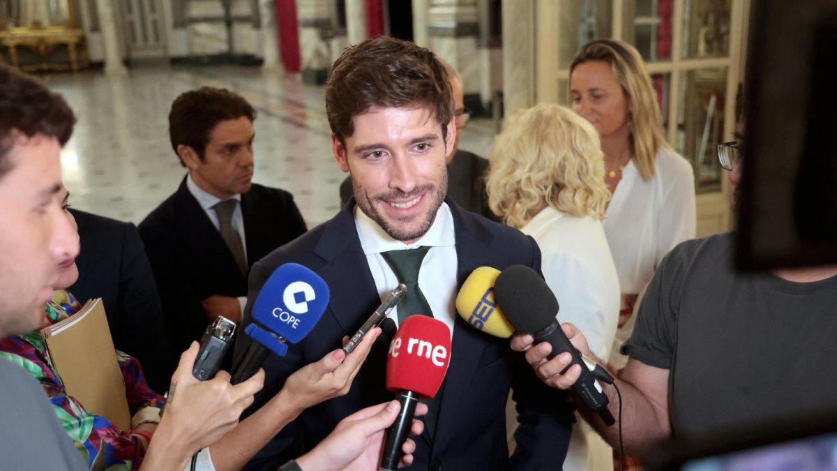 El PP carga contra PSPV y Compromís por su defensa a ultranza del catalanismo y sus desprecios a lo valenciano