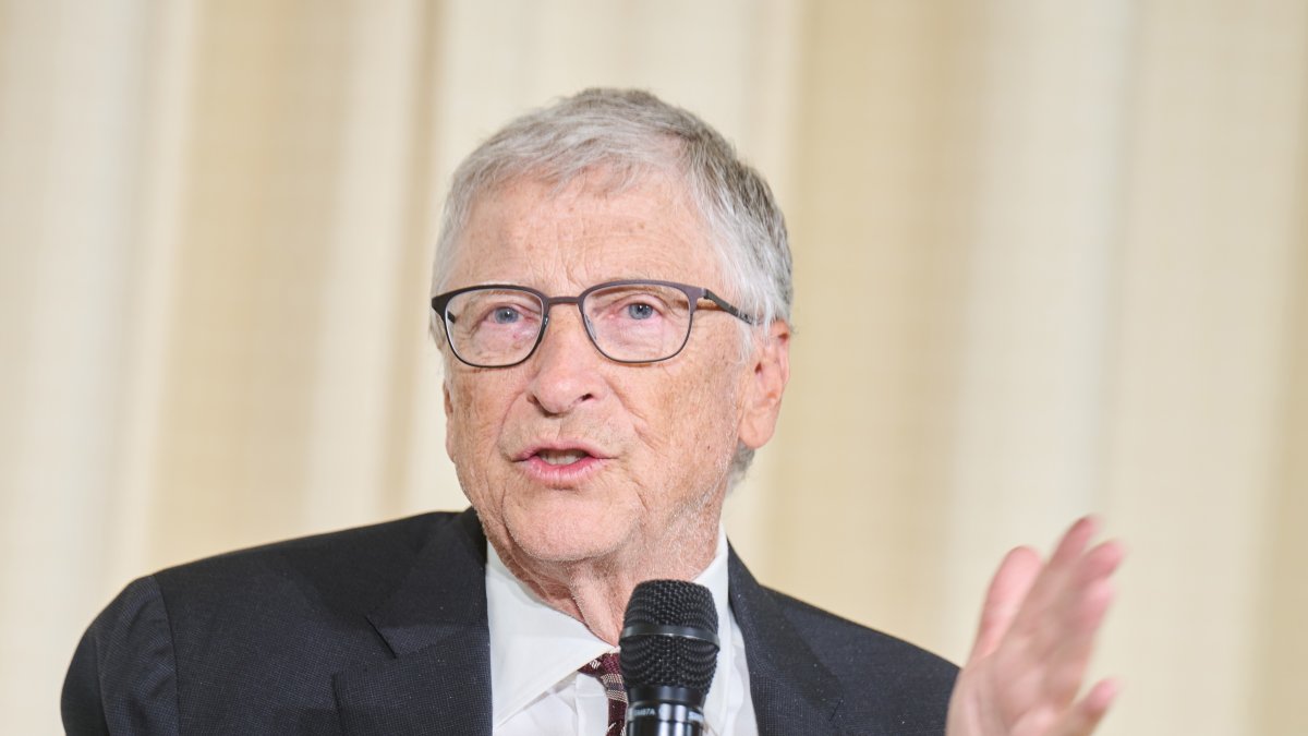 Bill Gates alerta: estas profesiones podrían desaparecer en diez años por la inteligencia artificial