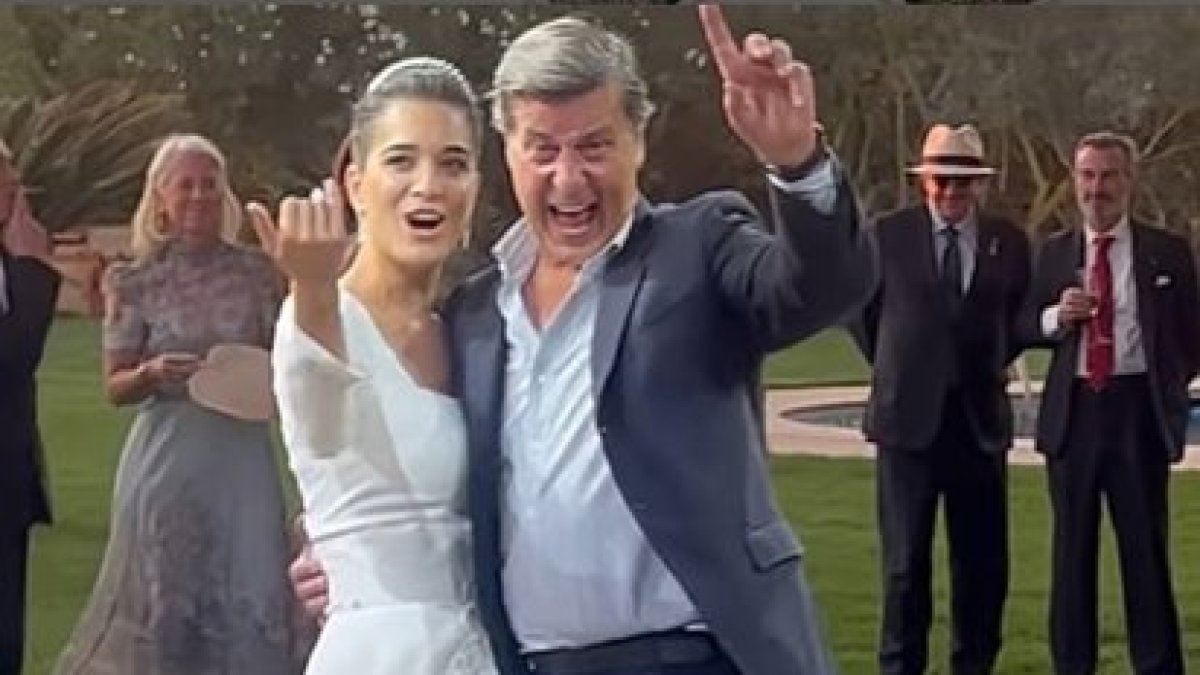 Cayetano Martínez de Irujo I "El incongruente": ¿Hasta cuándo perdurará este matrimonio?