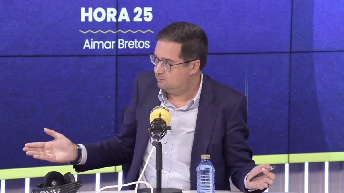 "Vamos a ganar Madrid", Óscar López está seguro de batir a Ayuso pero le bajan los humos